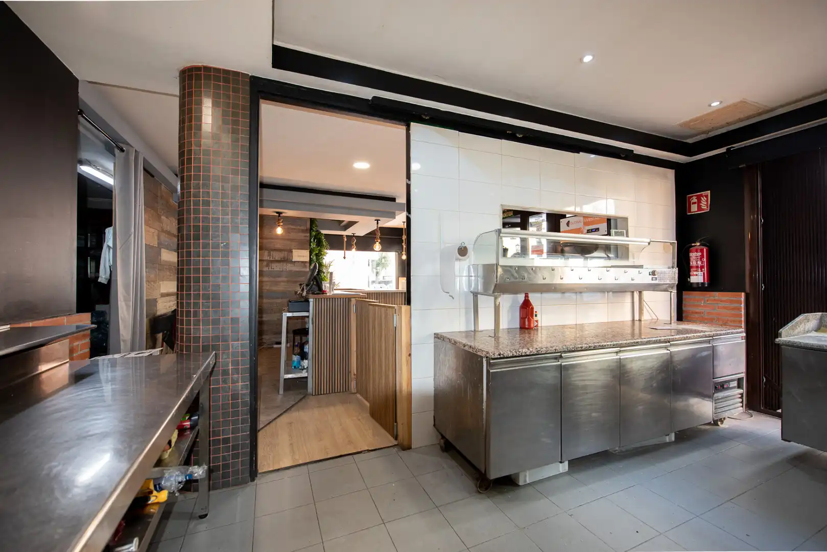 Locale commerciale in cessione a Carrer de Girona, imagen 23