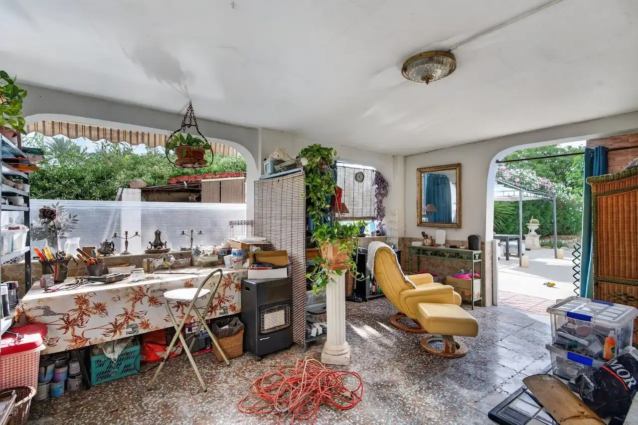 Haus oder Chalet zum Verkauf in Elche / Elx mit Heizung, Privatgarten und Terrasse