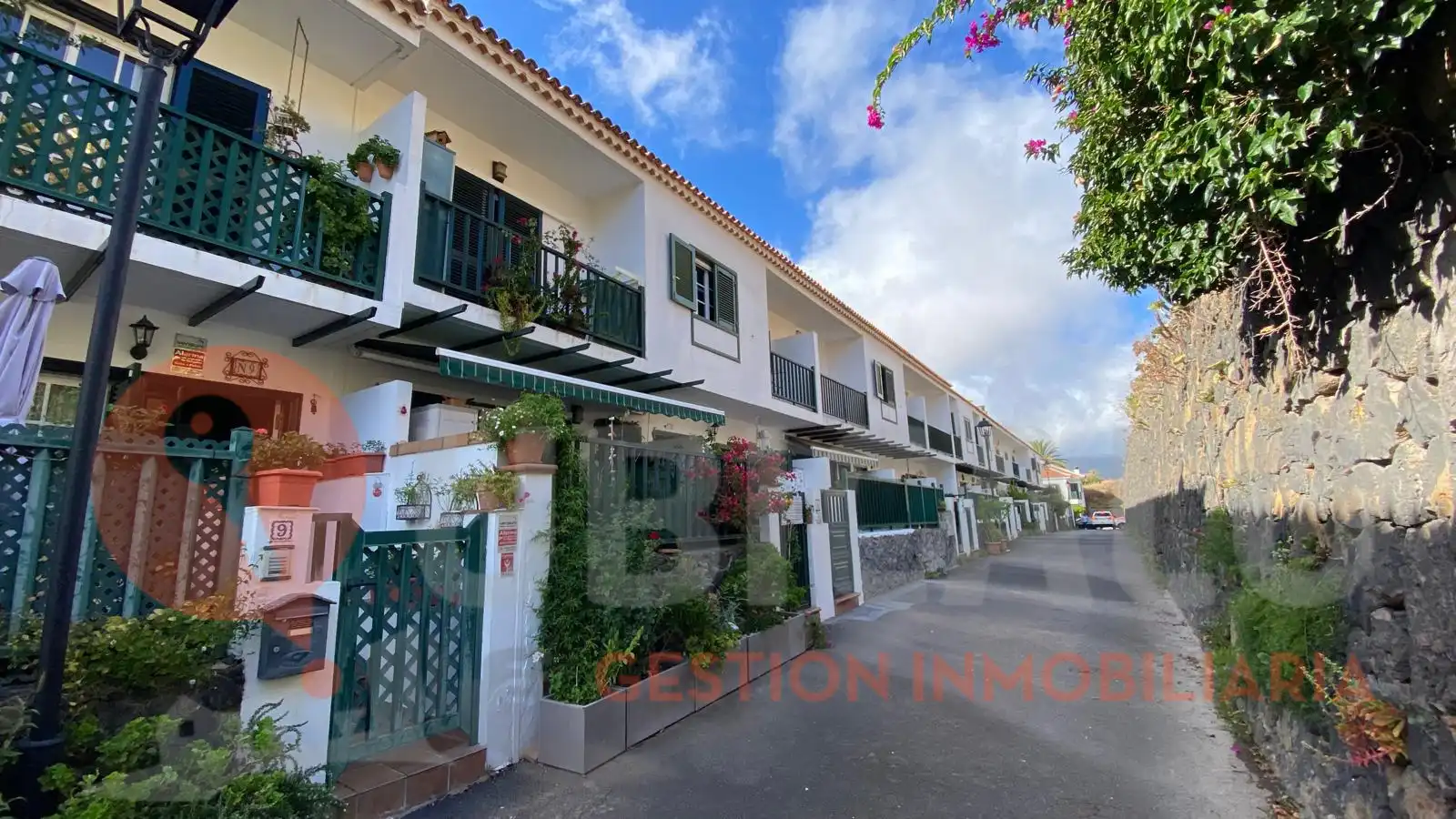 Vista exterior de Casa adosada en venta en La Laguna