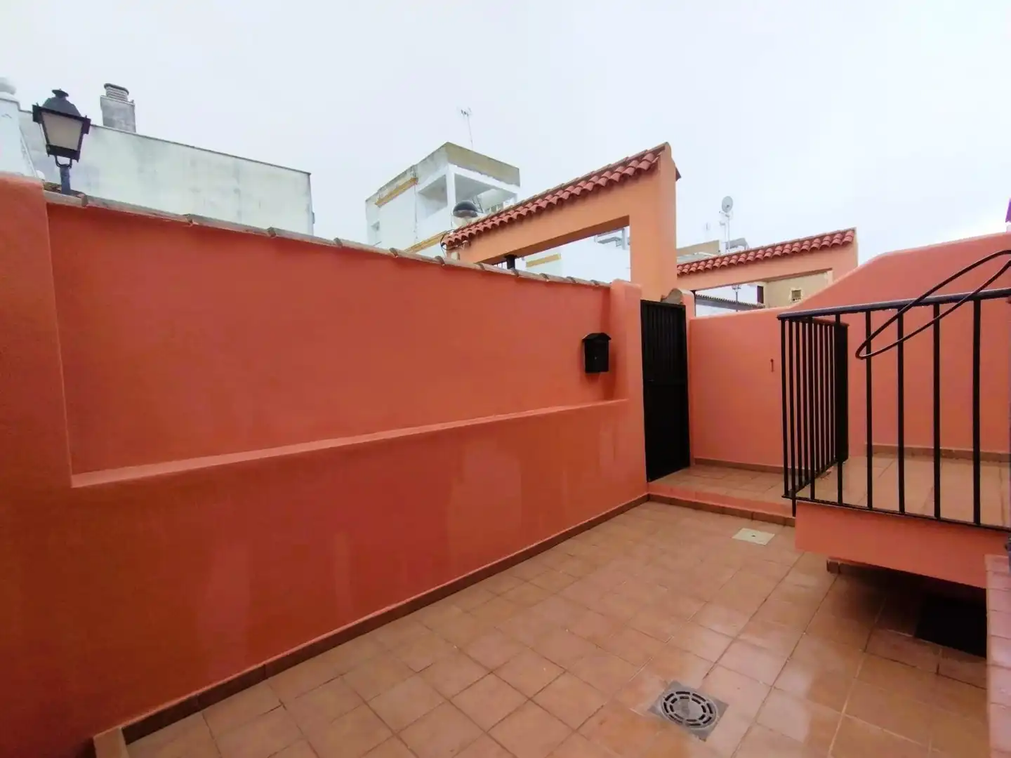 Vista exterior de Casa adosada en venda en San Fernando