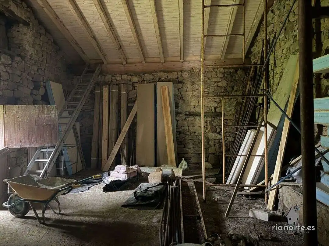 Casa adosada en venda en Villaviciosa amb Jardí privat