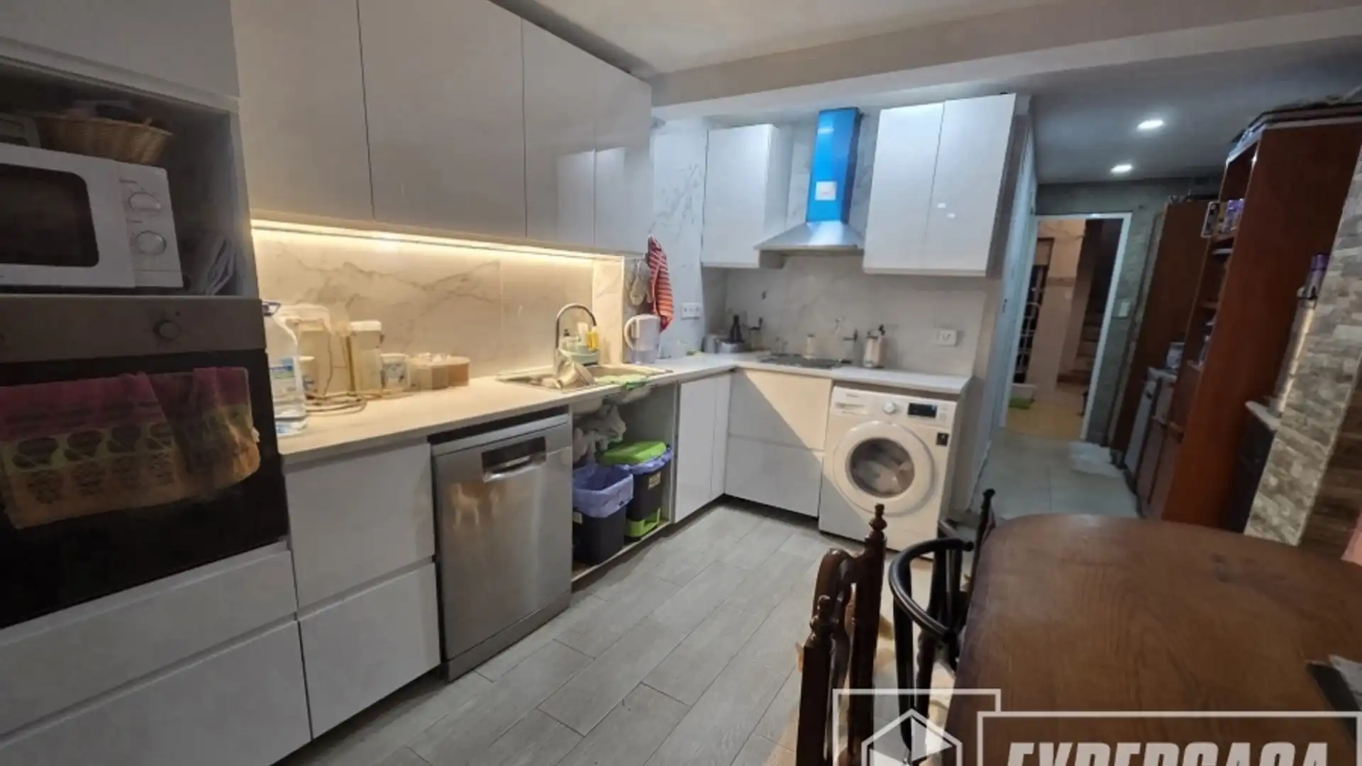 Cocina de Casa adosada en venta en Corbera con Aire acondicionado, Terraza y Trastero