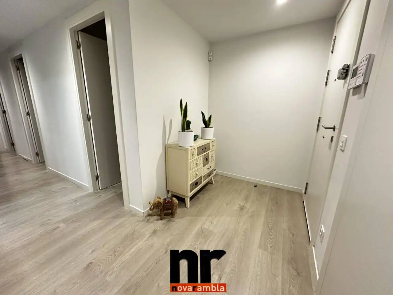Piso en venta en Can Clos - Pinetons