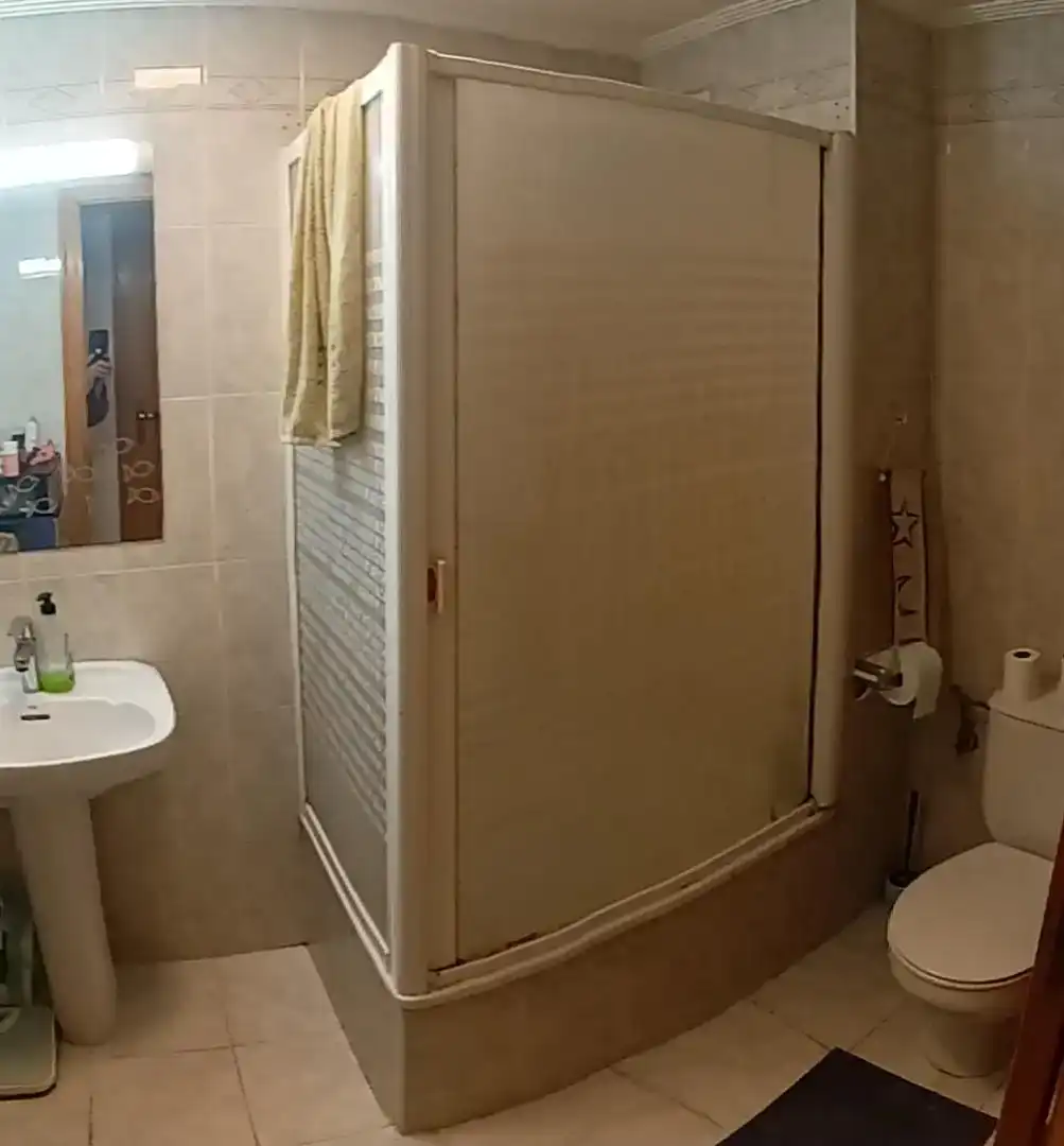 Baño de Piso en venta en Amposta con Aire acondicionado, Trastero y Horno