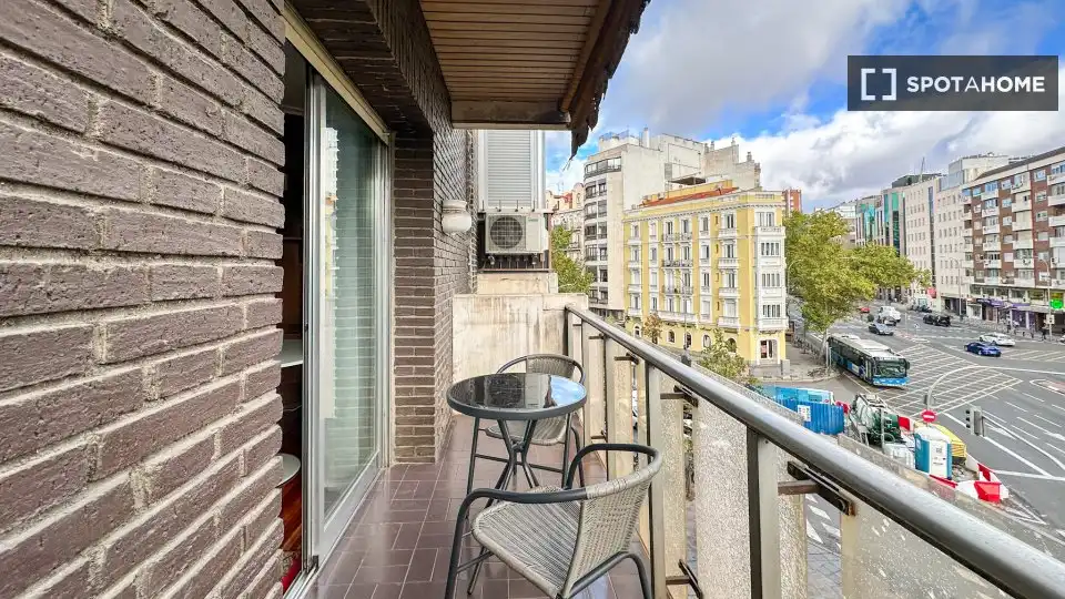 Terraza de Estudio para compartir en Madrid con Aire acondicionado, Calefacción y Terraza