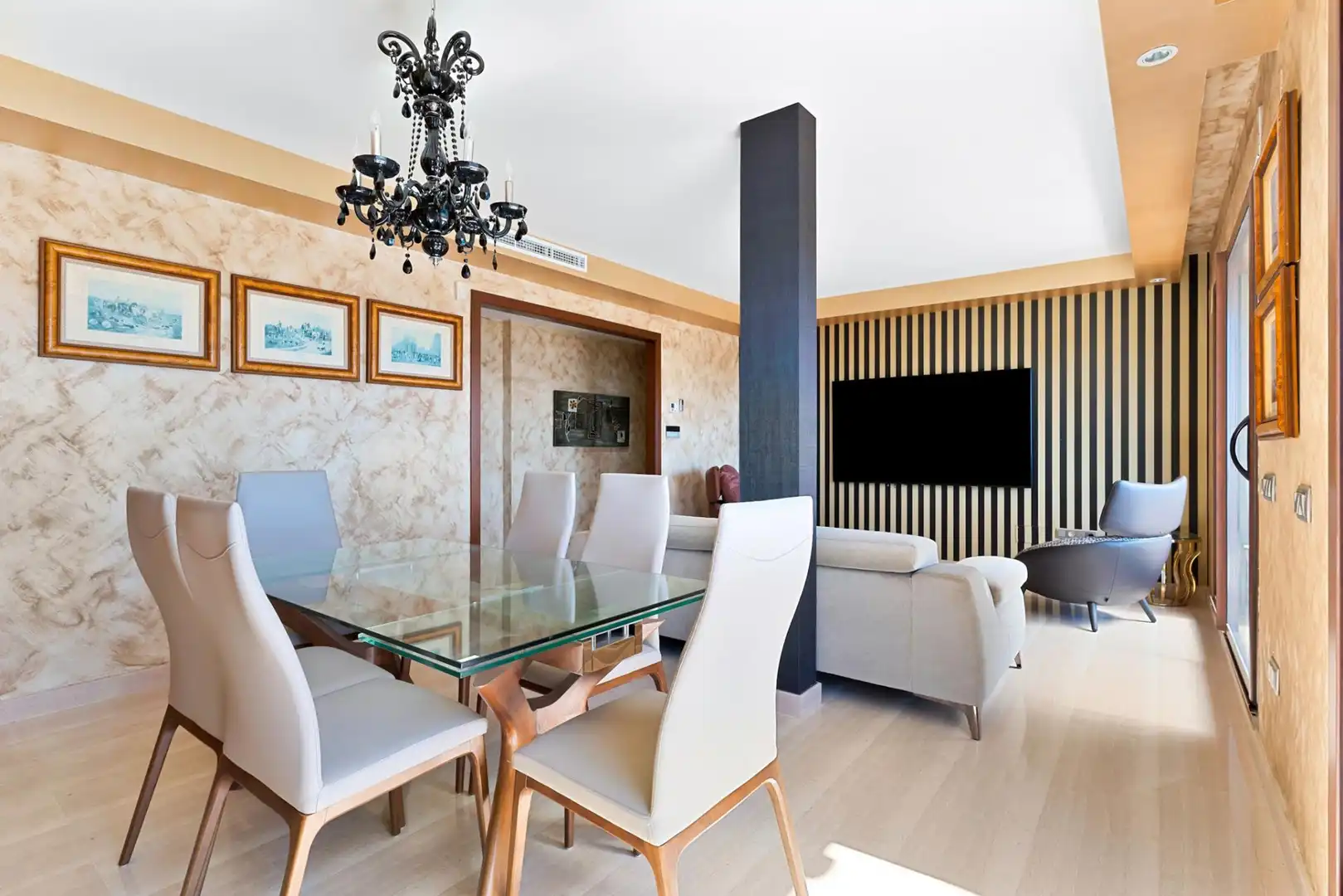 Penthouse with pool for sale in Nueva Andalucía, imagen 9