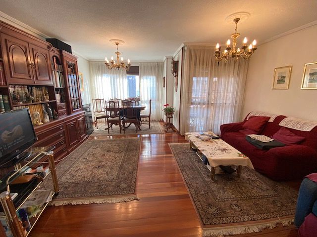 Flat for sale in Calle Luis Vicente de Velasco, 11, Alisal - San Román