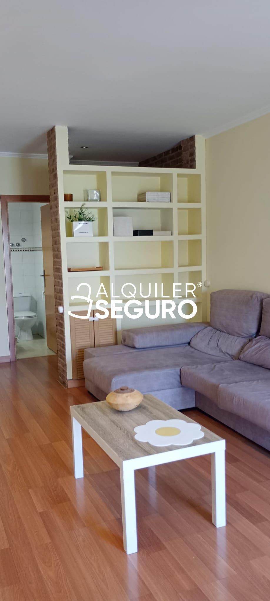 Sala d'estar de Pis de lloguer en  Murcia Capital amb Aire condicionat, Traster i Moblat