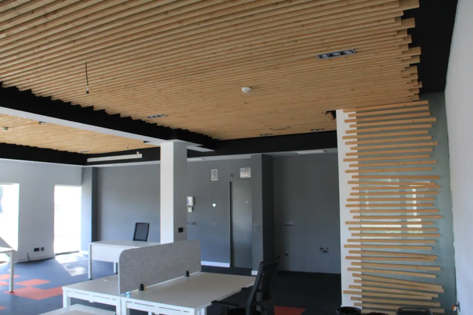 Büro zur Miete in Alcalá de Henares mit Klimaanlage, Heizung und Internet