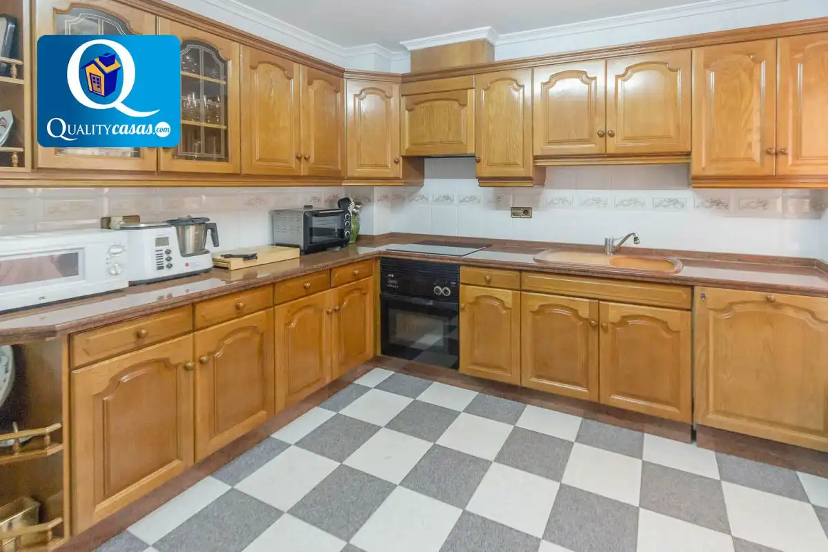 Cocina de Casa o chalet en venta en Villena con Calefacción, Terraza y Trastero