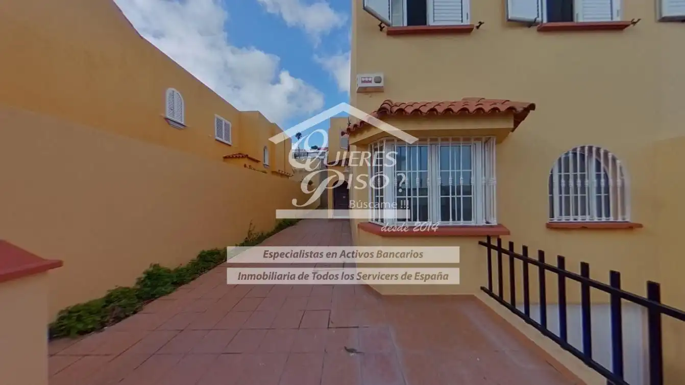 Vista exterior de Casa o chalet en venta en Las Palmas de Gran Canaria con Jardín privado y Terraza