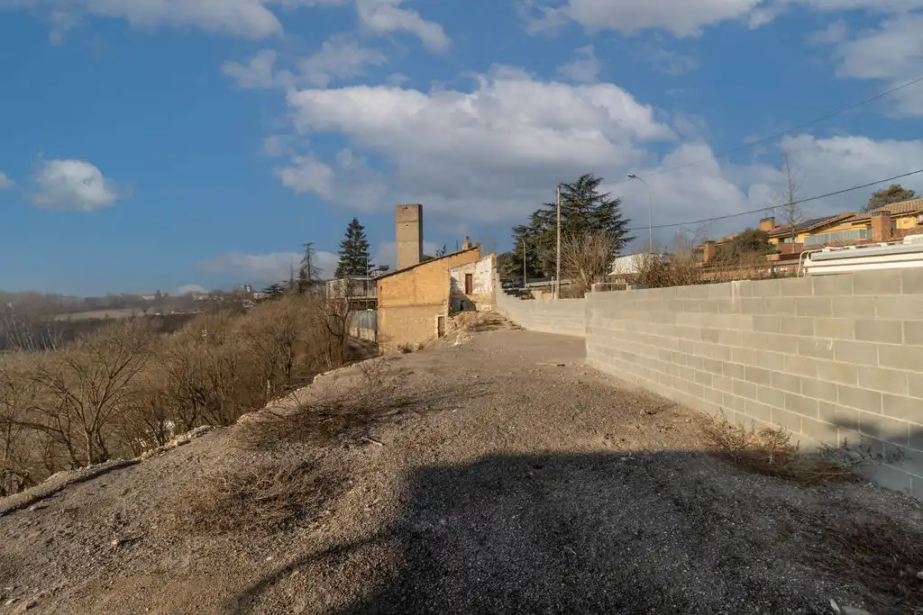 Rustikales Grundstück zum Verkauf in Av Vía Ausetania, imagen 9