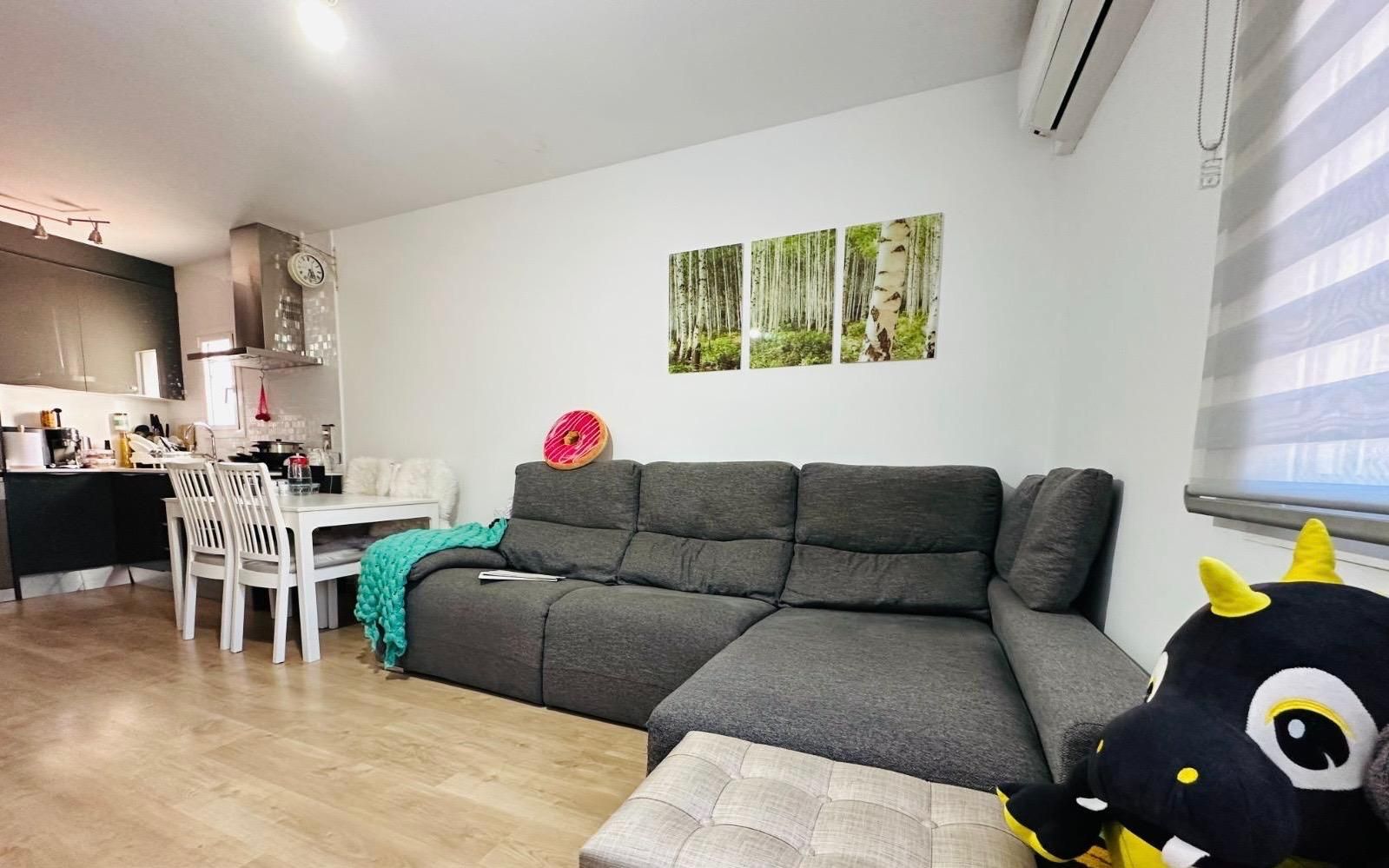 Sala d'estar de Casa o xalet en venda en Sant Joan Despí amb Terrassa