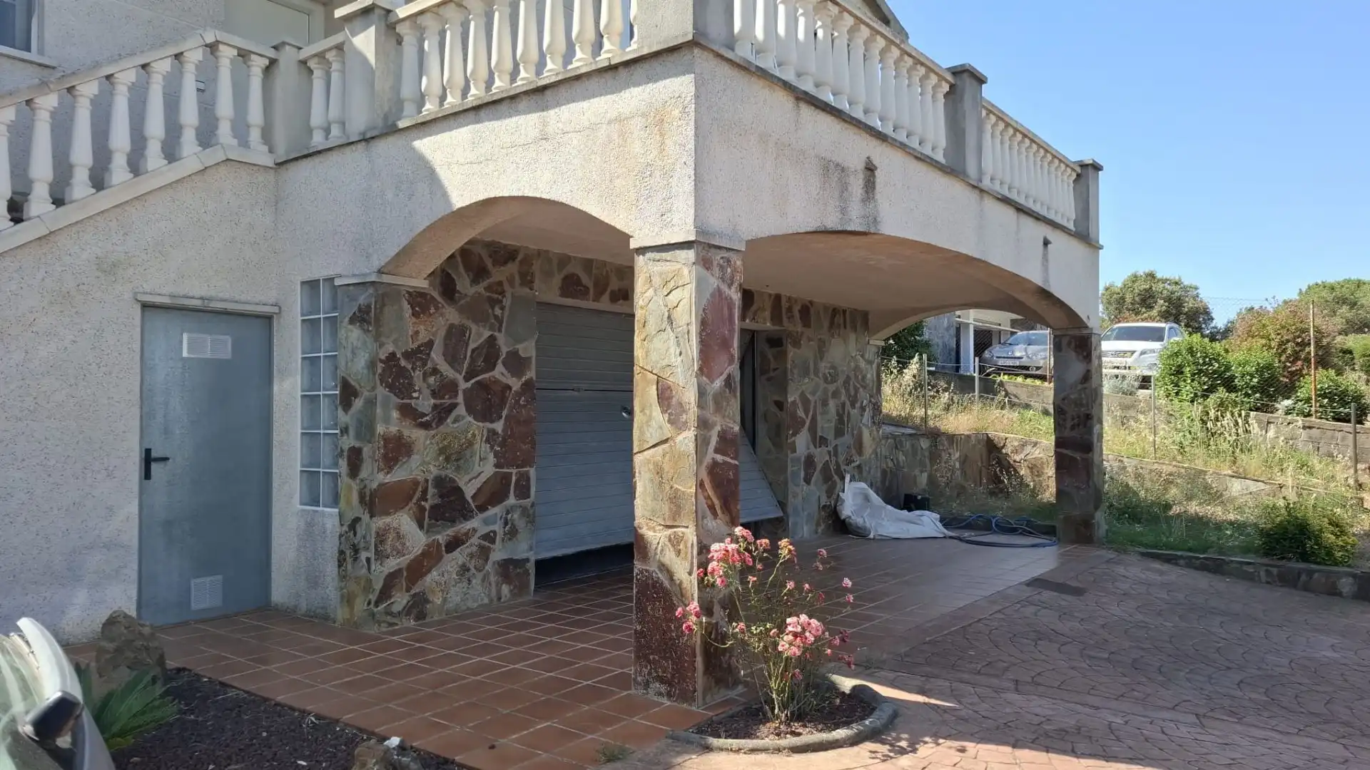 Vista exterior de Casa o chalet en venta en Vallirana con Aire acondicionado, Calefacción y Terraza