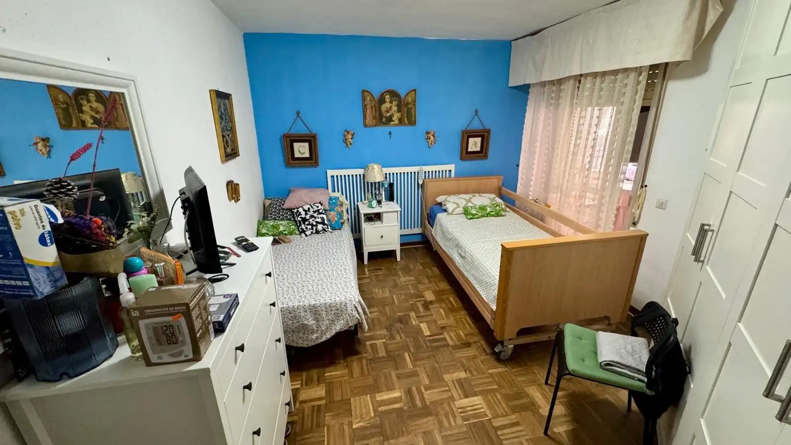 Habitación de Piso en venta en Málaga con Aire acondicionado