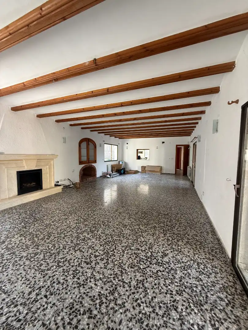 Houses for sale in Jávea / Xàbia  with Private garden and Swimming Pool