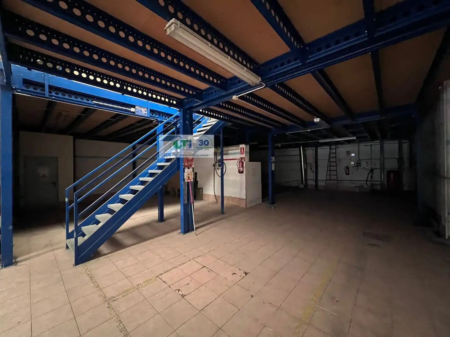 Industrial buildings for rent in C/ RIBERA, Cadrete