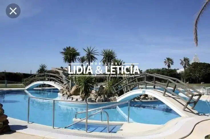 Dachboden zum Verkauf in Zahara de los Atunes mit Privatgarten, Terrasse und Abstellraum