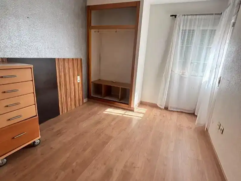Bedroom of Flat for sale in Torrevieja  with Air Conditioner, Swimming Pool and Balcony