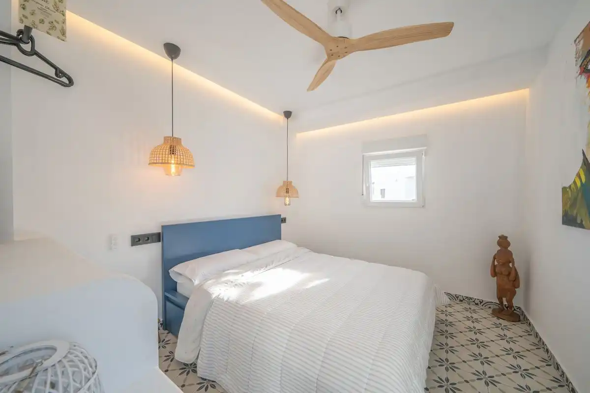 Bedroom of Houses for sale in Oliva  with Air Conditioner, Heating and Private garden