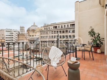 Apartament amb ascensor de lloguer a Carrer de Balmes