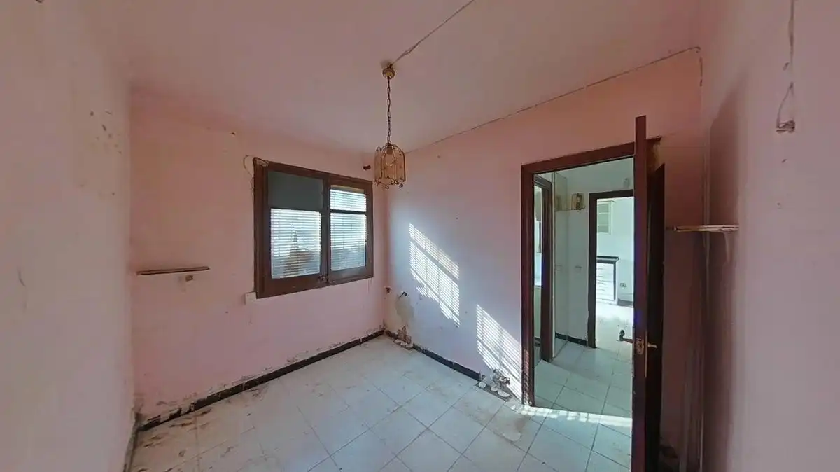 Dormitori de Casa adosada en venda en Montgat amb Jardí privat i Traster