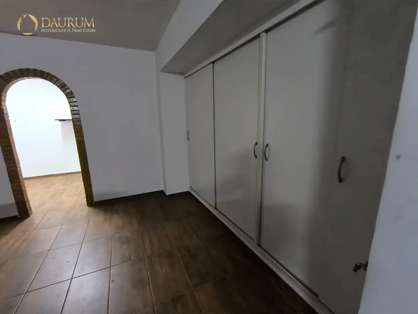 Casa adosada en venda en Alicante / Alacant amb Aire condicionat, Terrassa i Traster