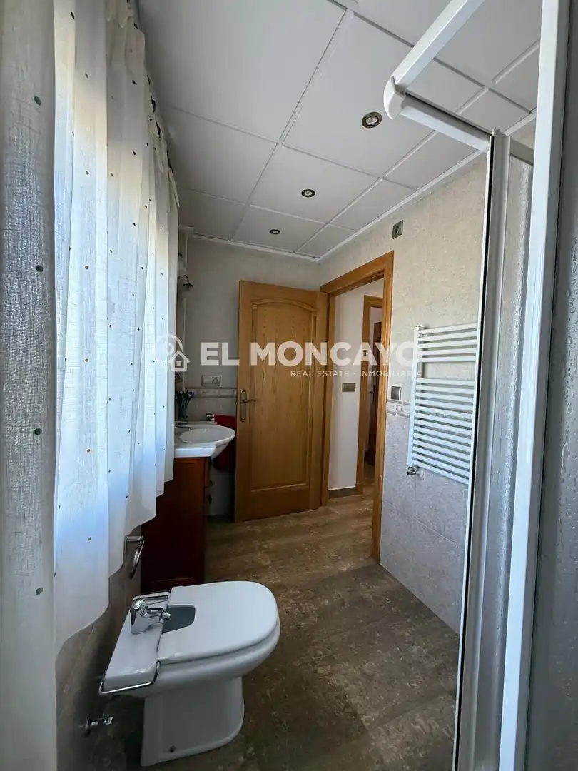 Baño de Casa o chalet en venta en Almoradí con Aire acondicionado, Calefacción y Jardín privado