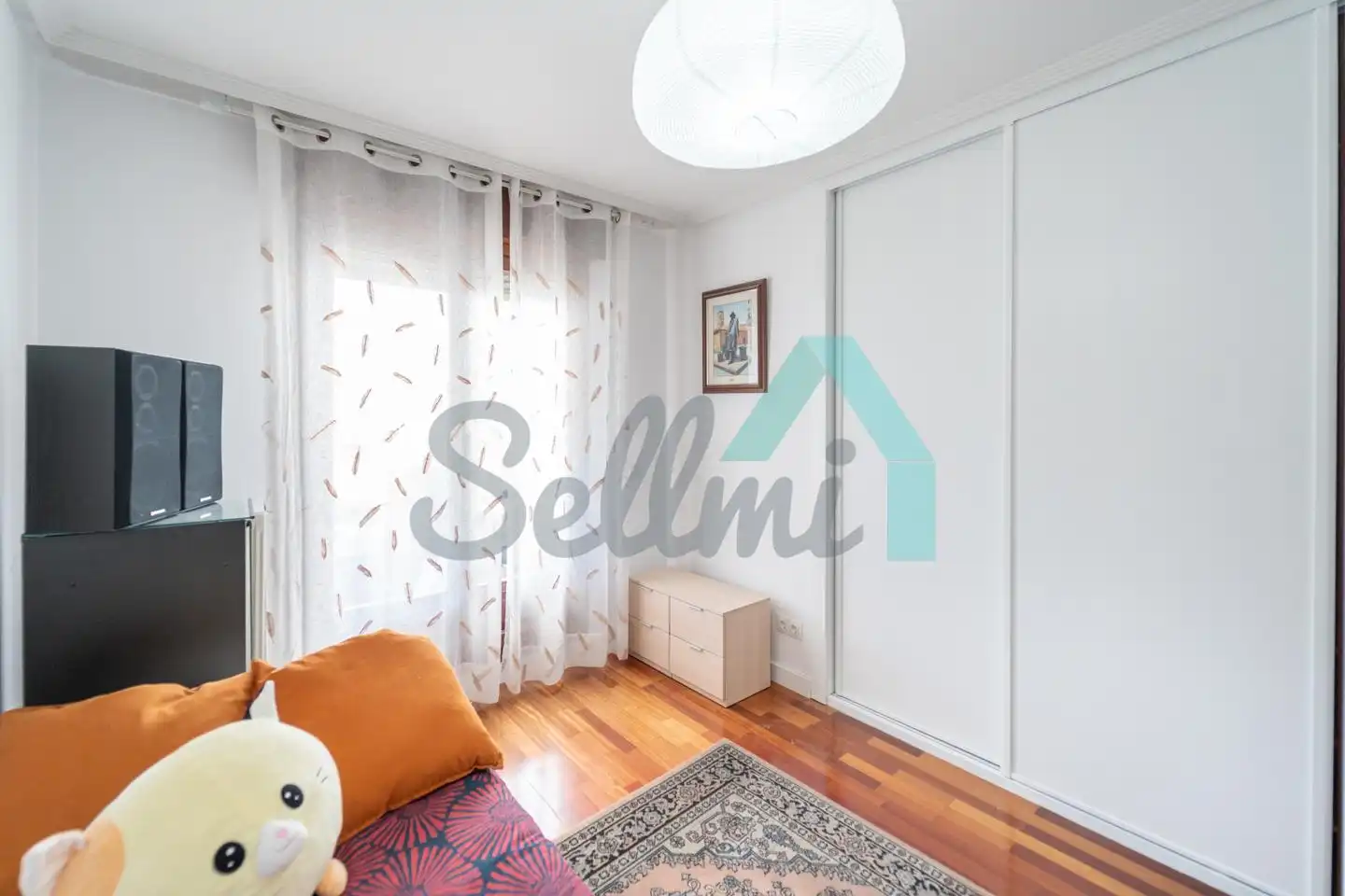 Habitación de Ático en venta en Oviedo  con Calefacción, Parquet y Terraza