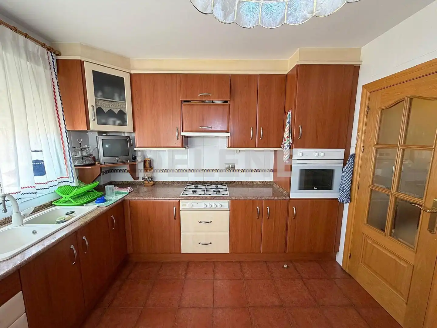 Kitchen of Flat for sale in Hellín  with Storage room and Balcony