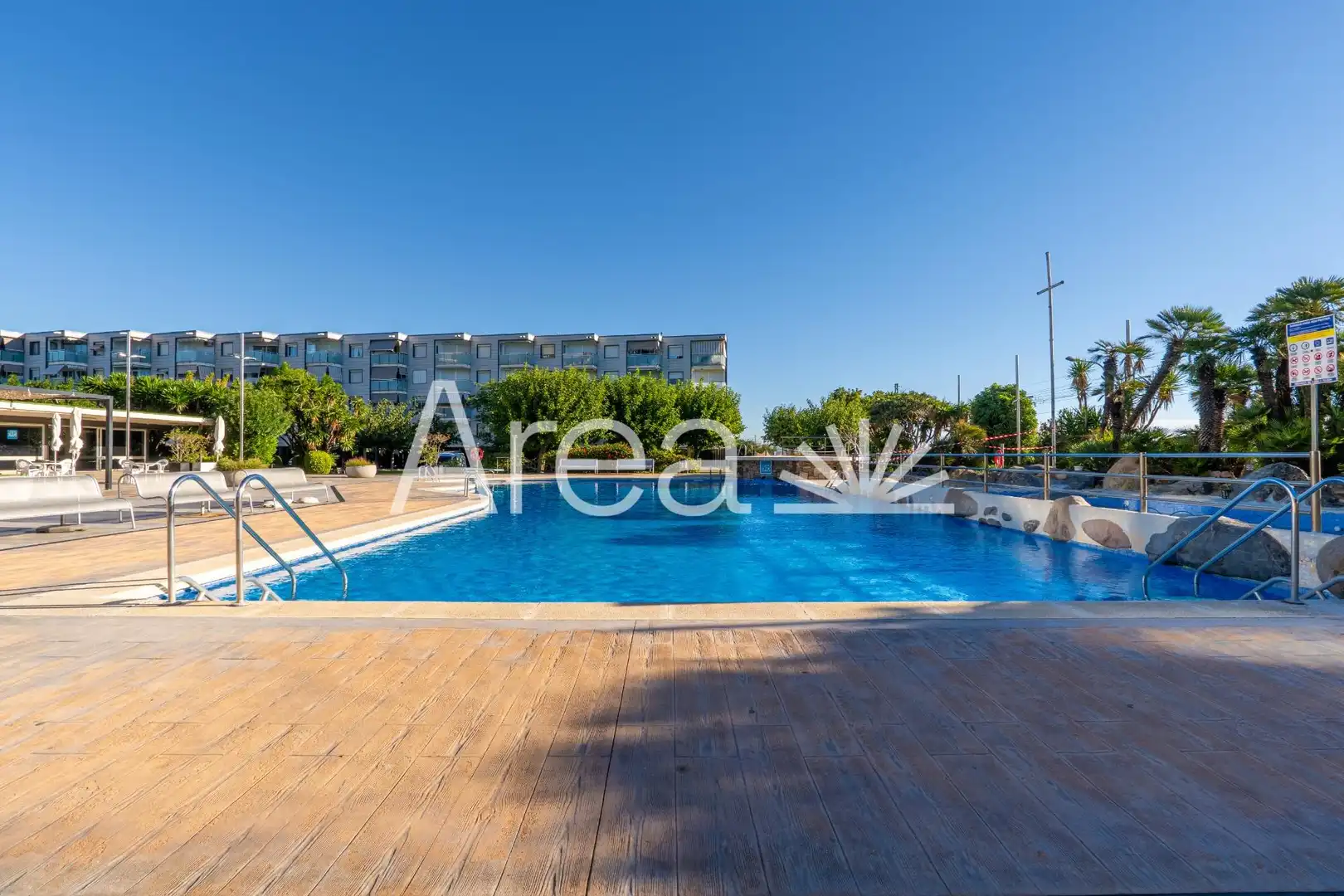 Piscina de Apartamento en venta en Cabrera de Mar, Barcelona