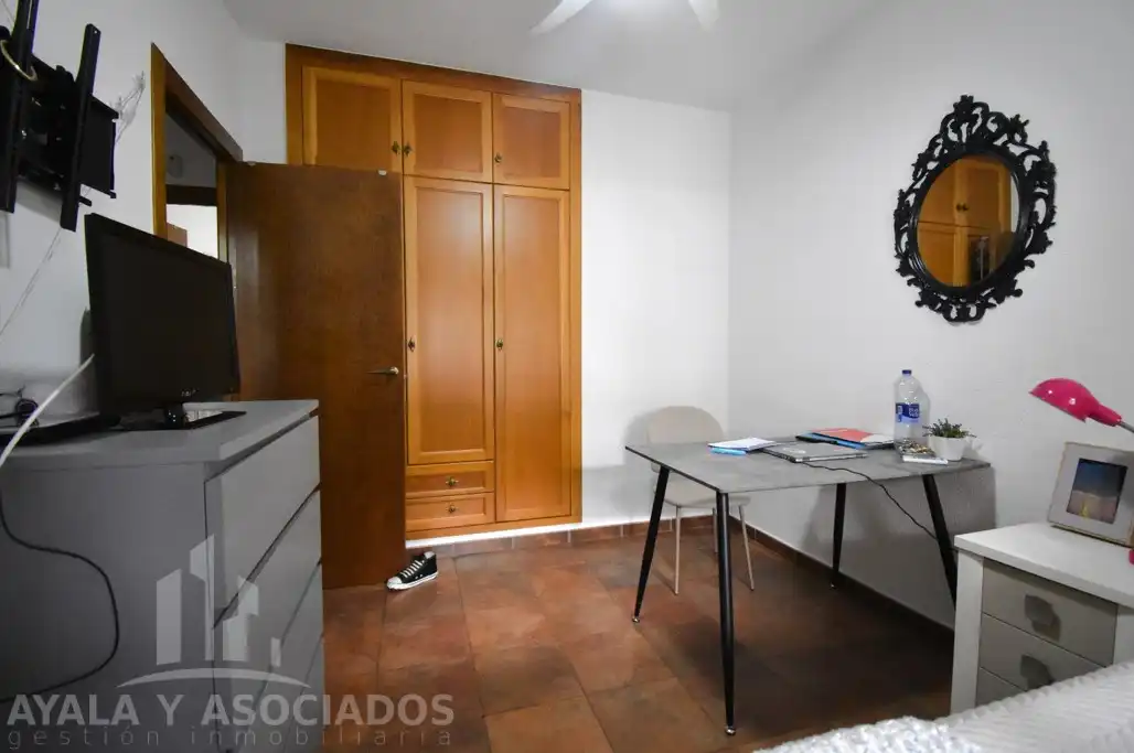 Dormitori de Casa o xalet en venda en La Unión amb Aire condicionat, Calefacció i Jardí privat