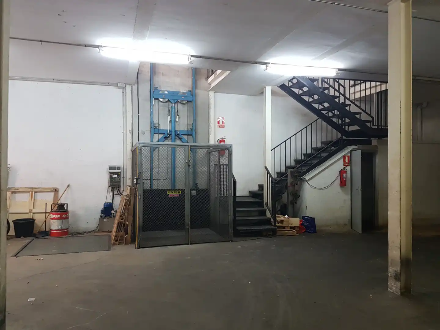 Nave industrial en venta en Passatge Til·lers, 9, Montgat