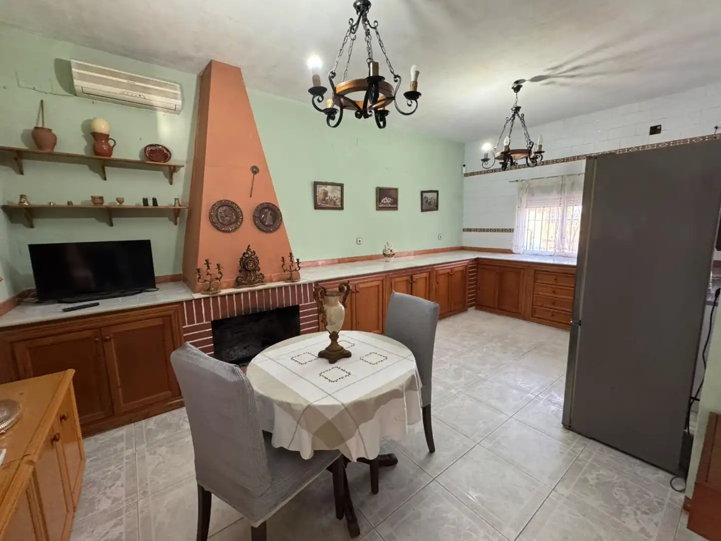 Cocina de Finca rústica en venta en Pilas