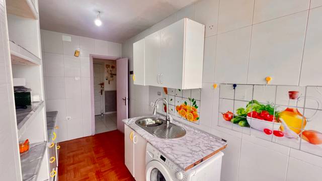 Piso en Venta en Calle Eugenio Gross en Los Castillejos - La Trinidad