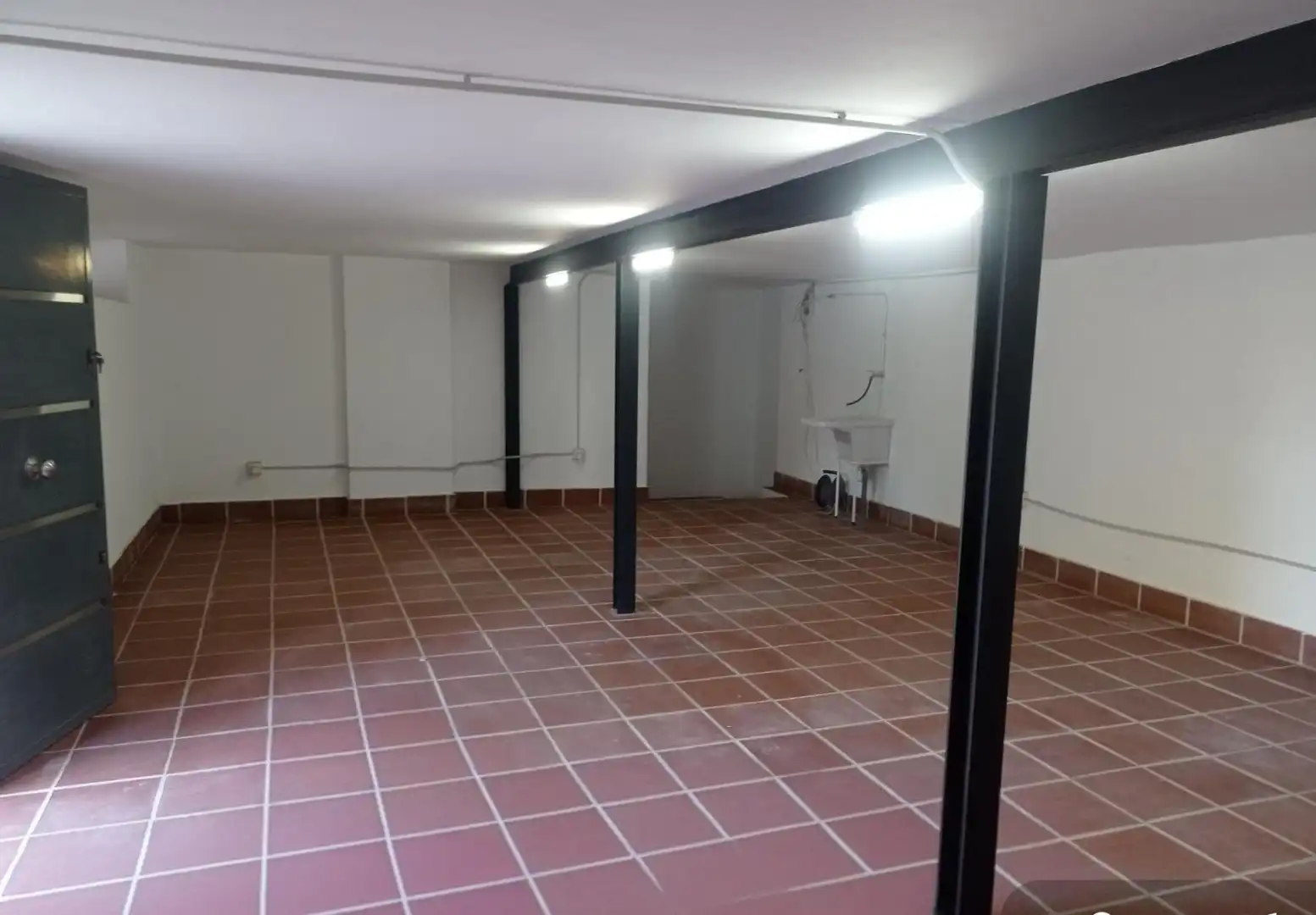 Geschaftsraum zur Miete in Córdoba mit Klimaanlage