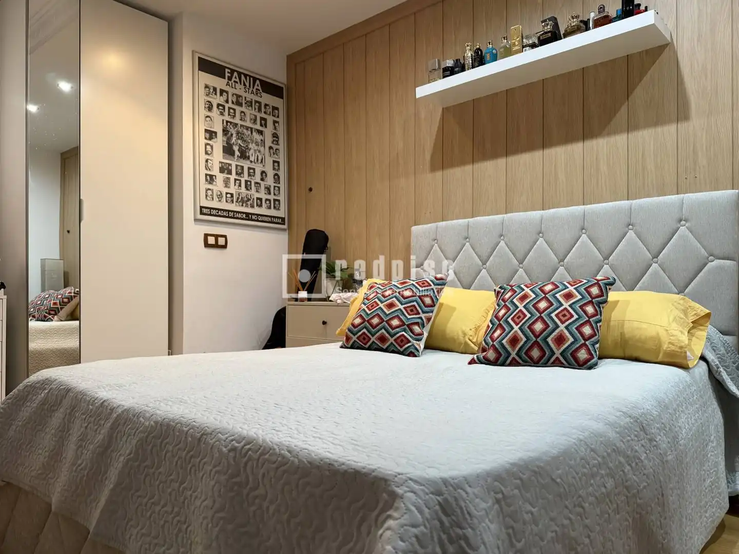 Dormitori de Casa o xalet en venda en Alhaurín de la Torre amb Aire condicionat, Jardí privat i Terrassa