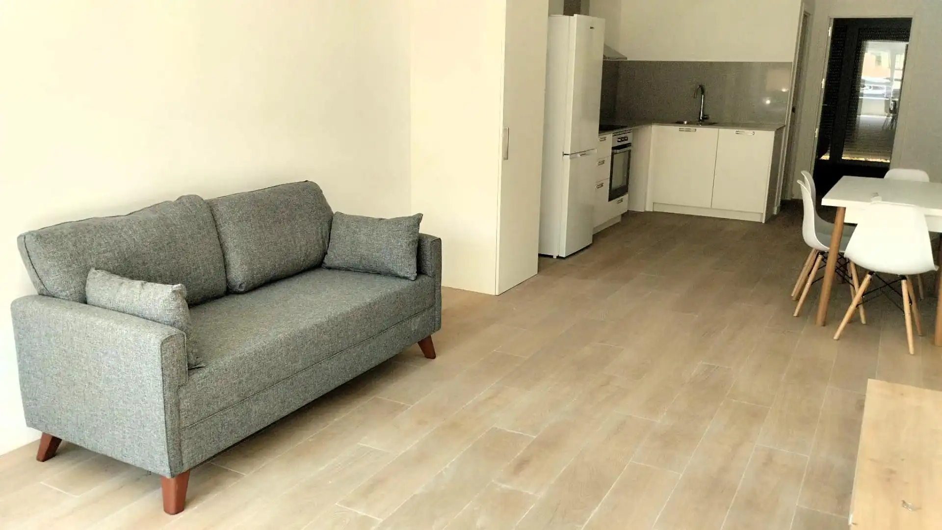 Living room of Ground floor for sale in Xirivella  with Air Conditioner, Terrace and Furnished