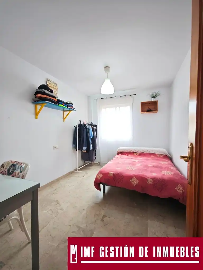 Habitación de Casa o chalet en venta en Vélez-Málaga con Aire acondicionado, Calefacción y Terraza