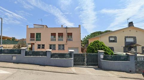 FANTÁSTICA CASAOKUPADA en Calle Gironès 10 de Sils Girona.