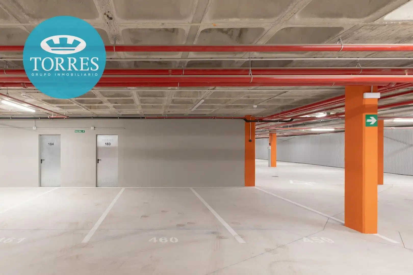 Aparcament de Apartament de lloguer en Málaga amb Aire condicionat, Calefacció i Moblat