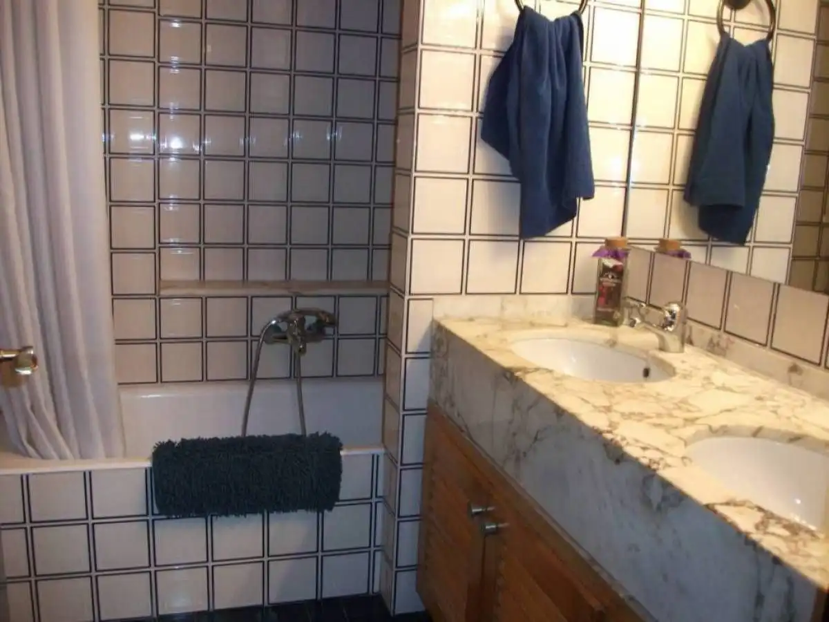 Baño de Piso en venta en Fonts dels Capellans - Sagrada Família
