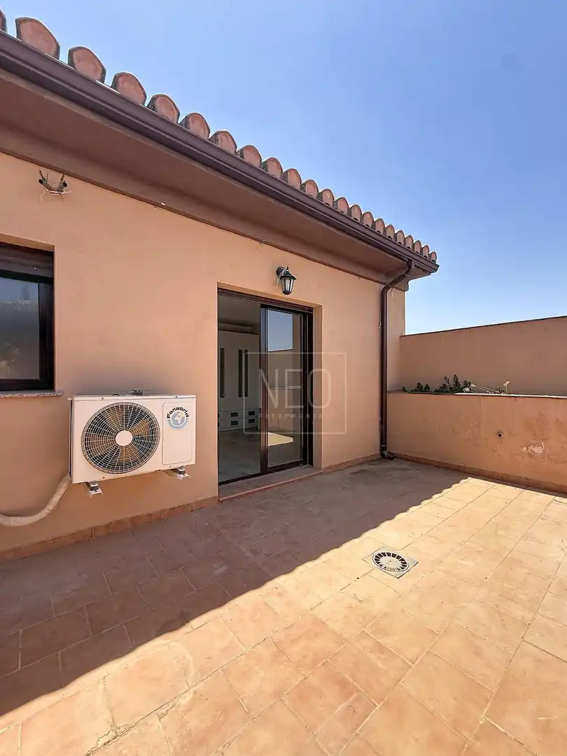 Terrasse von Maisonette zum Verkauf in Monachil mit Klimaanlage, Heizung und Terrasse