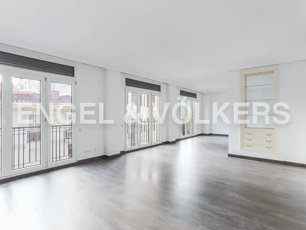 Wohnzimmer von Wohnung zur Miete in Valencia mit Klimaanlage, Heizung und Balkon