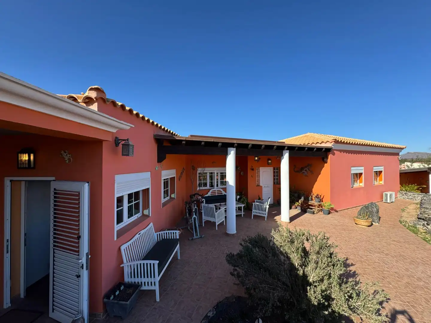 Exterior view of Houses for sale in Tuineje  with Air Conditioner, Terrace and Swimming Pool