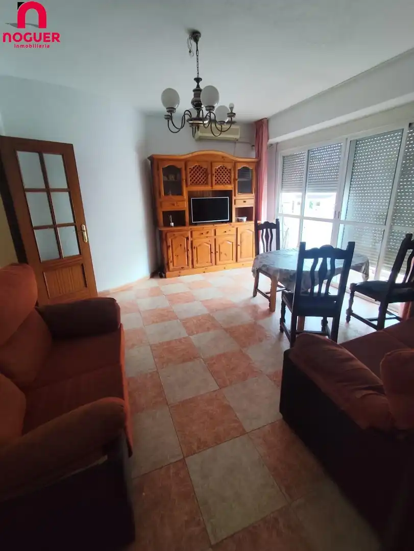 Wohnzimmer von Wohnung zur Miete in Córdoba mit Heizung, Terrasse und Abstellraum