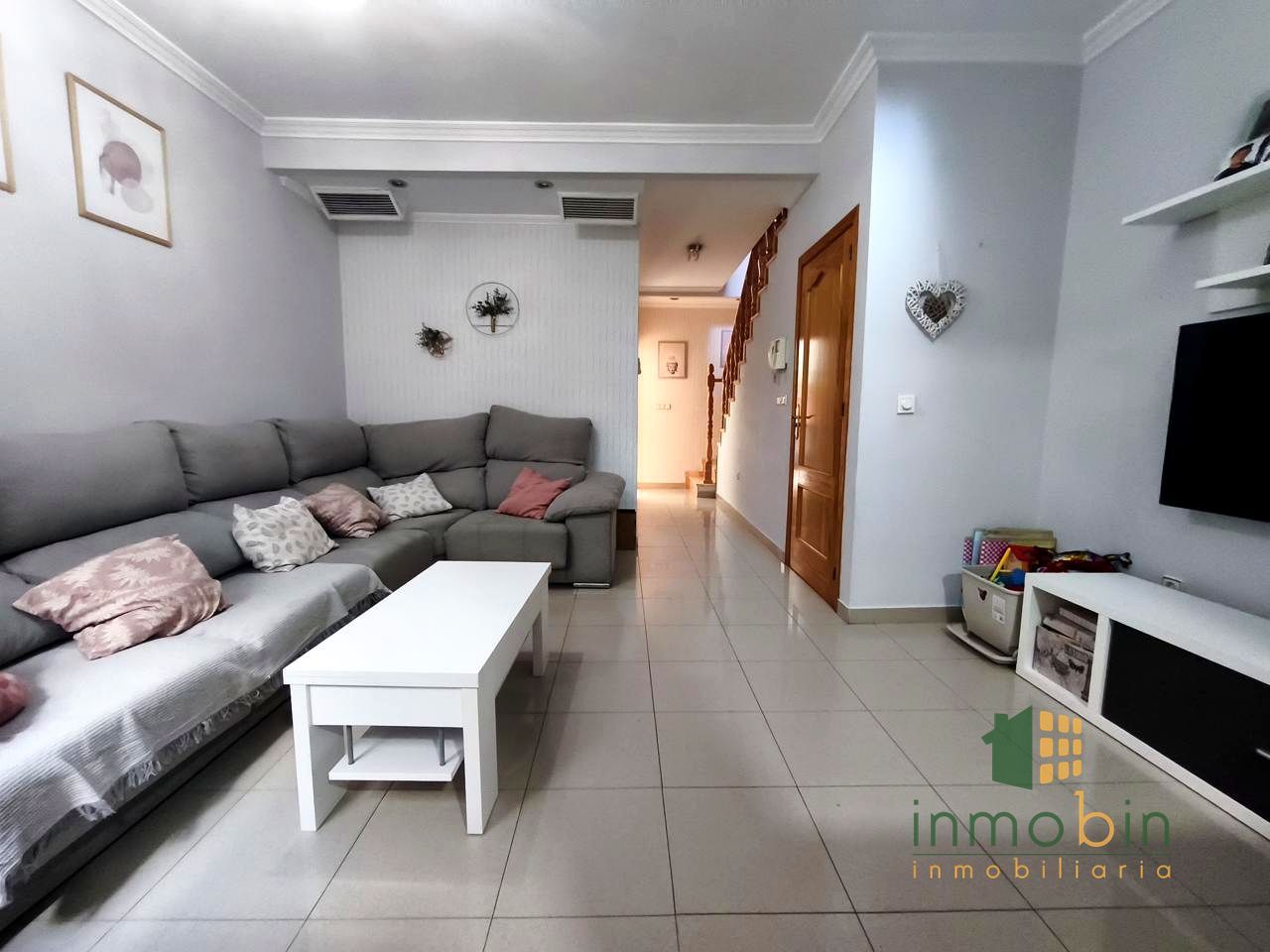 Sala d'estar de Edifici en venda en Don Benito
