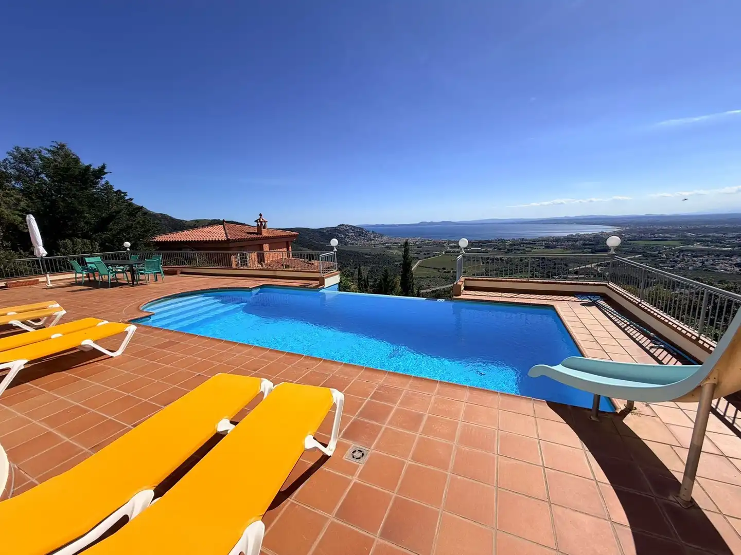 Swimming pool of Houses for sale in Roses  with Air Conditioner, Heating and Private garden