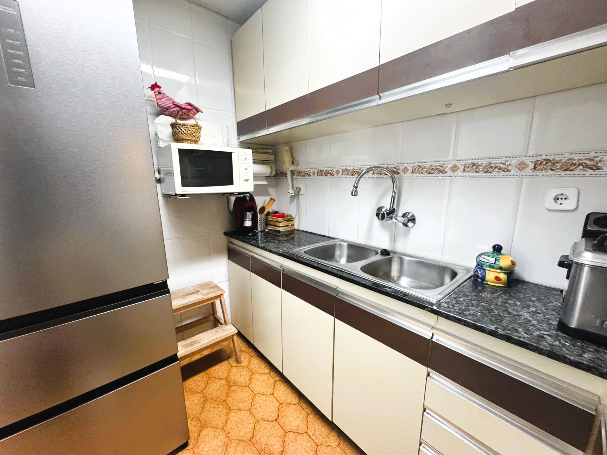 Cocina de Ático en venta en L'Hospitalet de Llobregat con Calefacción y Terraza