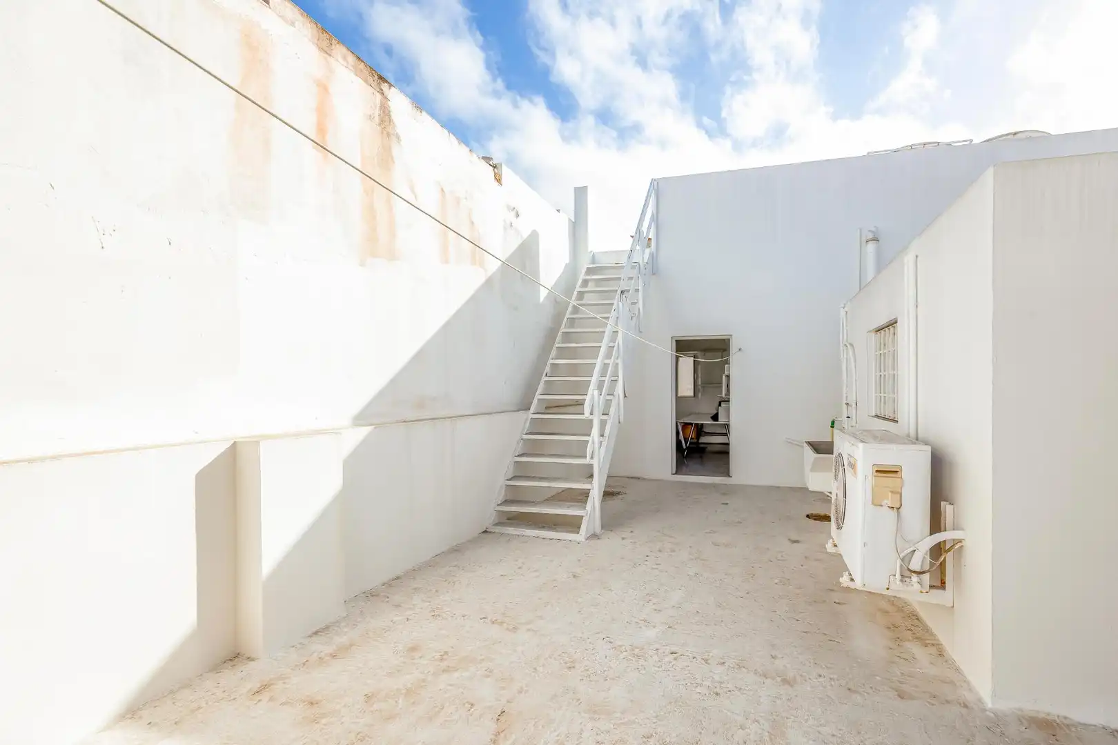 Vista exterior de Casa o chalet en venta en Telde con Alarma